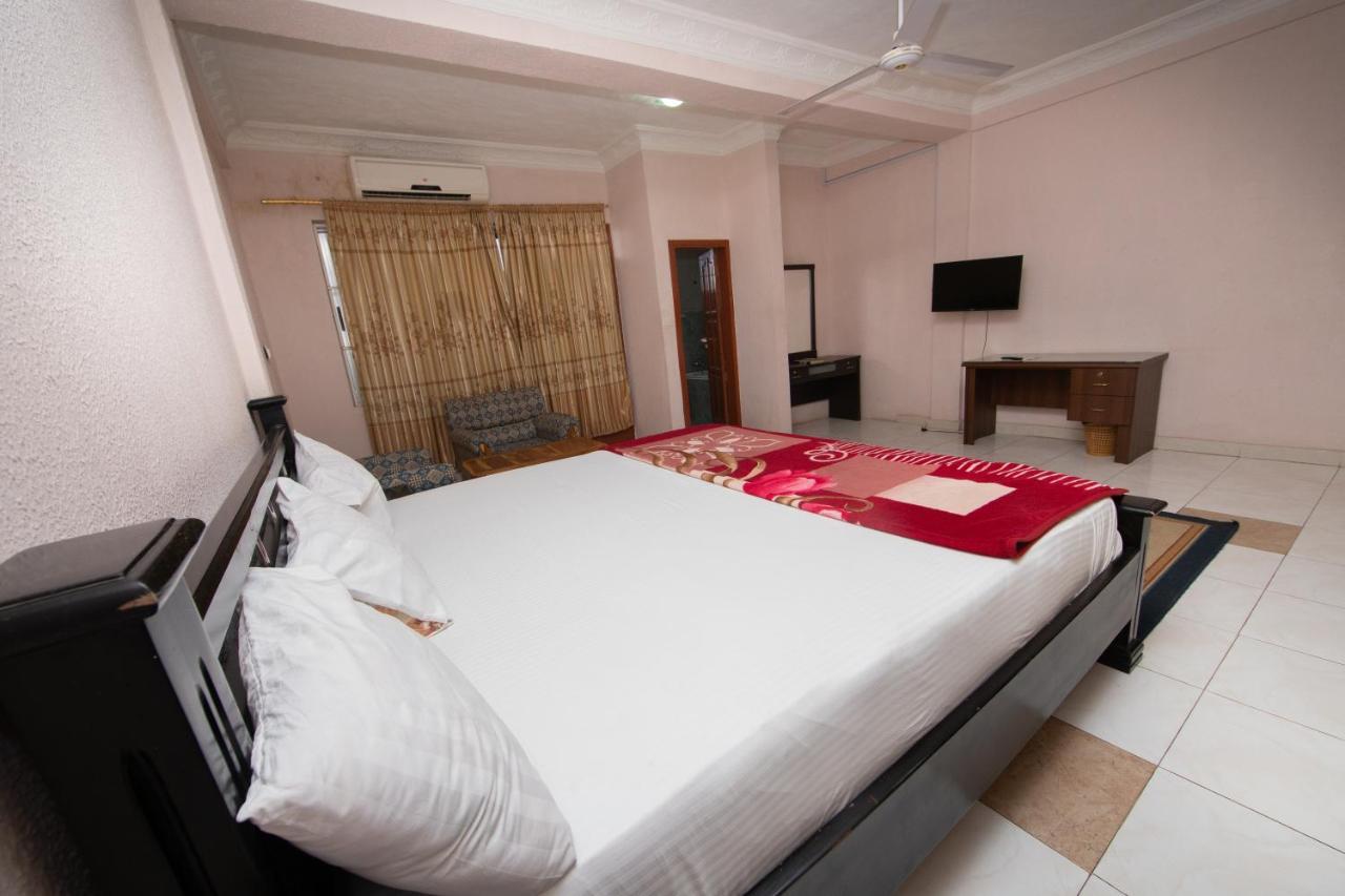 Pemicsa Hotel Accra Spintex Exterior photo
