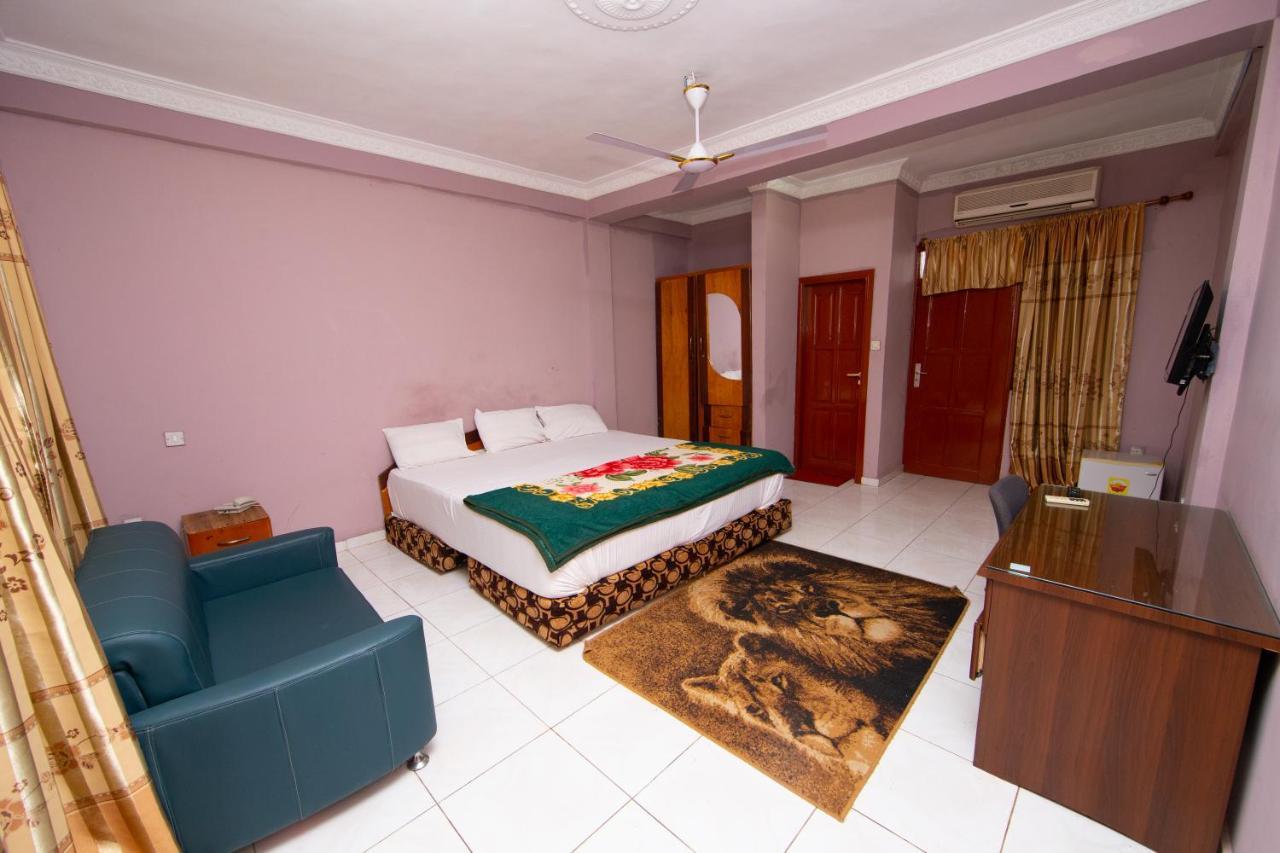 Pemicsa Hotel Accra Spintex Exterior photo