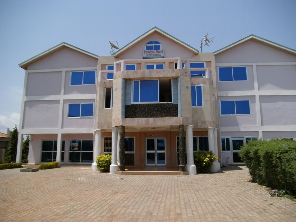 Pemicsa Hotel Accra Spintex Exterior photo