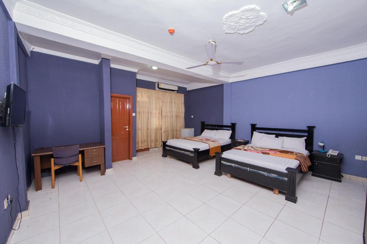 Pemicsa Hotel Accra Spintex Exterior photo